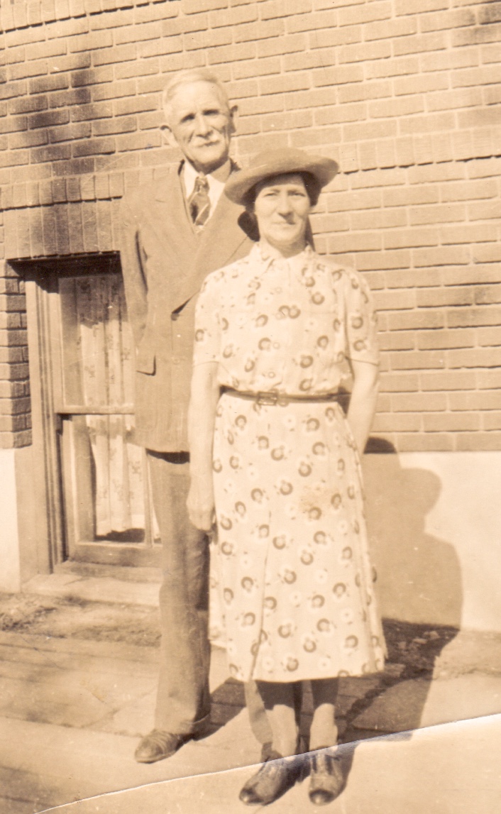 1941-Rhoda-Carl-Scott.jpg